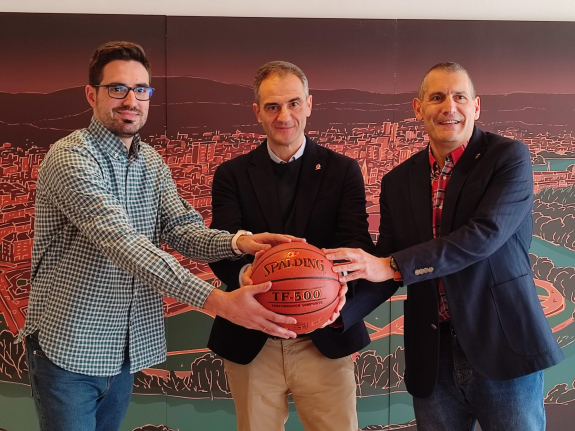 Logroño Deporte recupera el convenio con la Federación Riojana de Baloncesto para la promoción de este deporte en nuestra ciudad