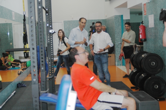 Merino: “Hemos ampliado y dotado de aparatos nuevos la sala de musculación del CDM Las Gaunas atendiendo una demanda ciudadana a través de nuestro servicio Te Escuchamos”