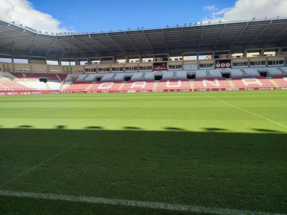 Logroño Deporte invertirá 232.000 euros anuales en el mantenimiento del Estadio de Las Gaunas