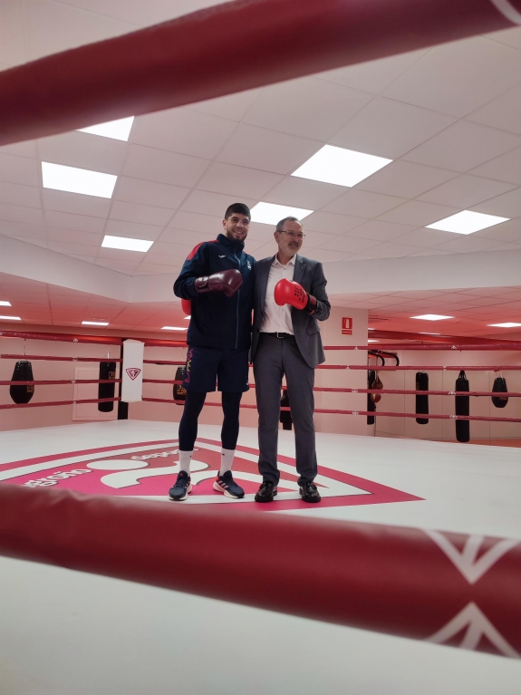 Las  nuevas salas de esgrima y boxeo de Logroño Deporte están ya a pleno rendimiento en el Estadio de Las Gaunas