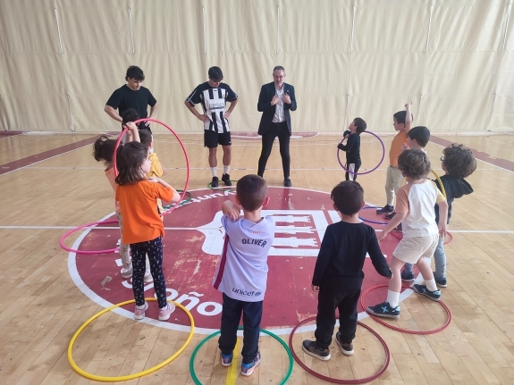 Más de 2.000 niños y niñas han participado en las 42 actividades que Logroño Deporte programó para ellos en la Temporada 21-22