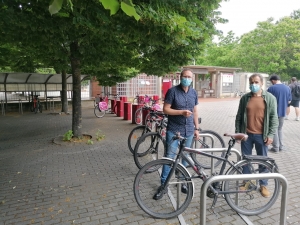 Las Norias contará este verano con nuevos aparcamientos de bicicletas
