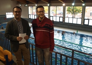 Logroño Deporte acuerda medidas de apoyo a las personas con discapacidad para que acudan a las piscinas municipales