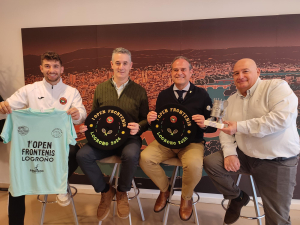 Logro&ntilde;o acoge ma&ntilde;ana el I Open de Frontenis en el que participar&aacute;n m&aacute;s de 100 personas de diferentes comunidades