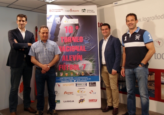 El campo de fútbol de Las Gaunas acogerá este fin de semana el 10º Torneo Alevín Fútbol 7 del Valvanera CD